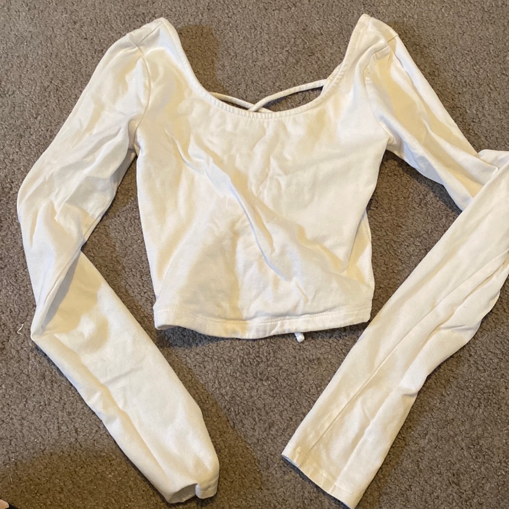 WHITE AEROPOSTALE LACE UP SHIRT